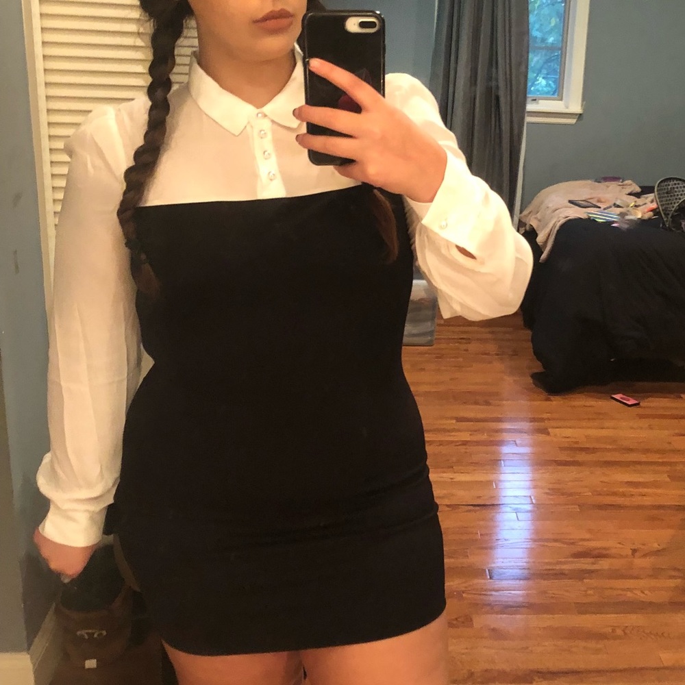 Bodycon black dress
